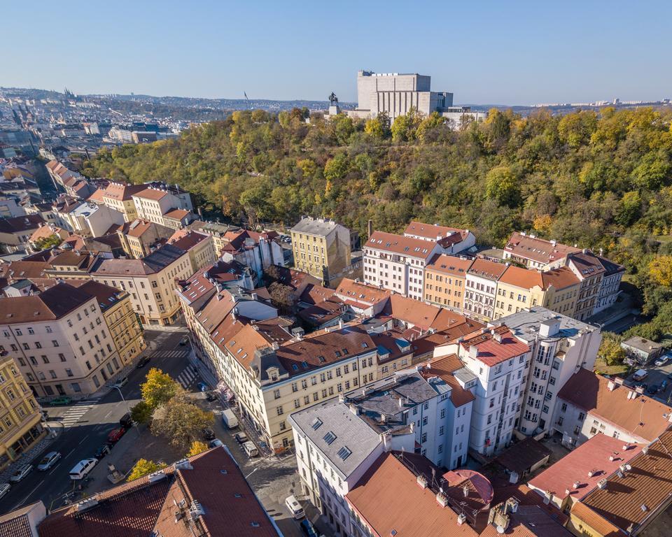 Downtown Suites Chlumova プラハ エクステリア 写真