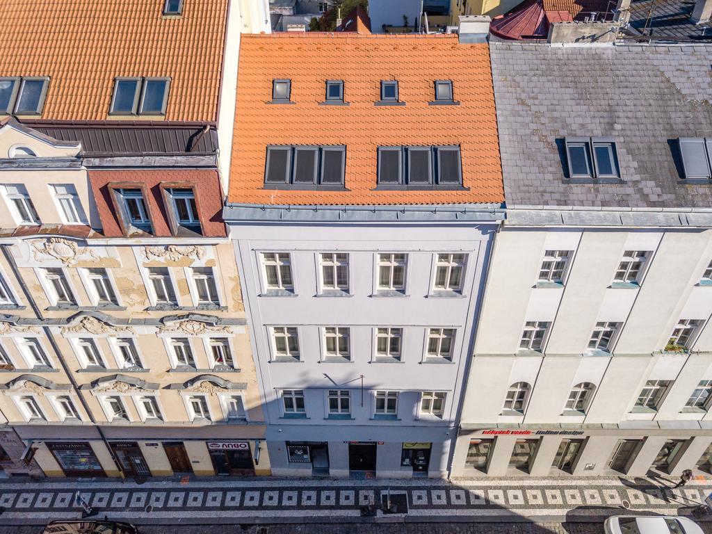 Downtown Suites Chlumova プラハ エクステリア 写真