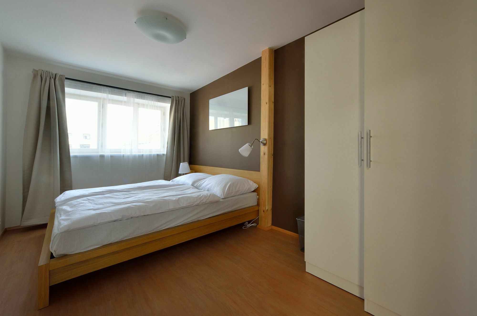 Downtown Suites Chlumova プラハ エクステリア 写真